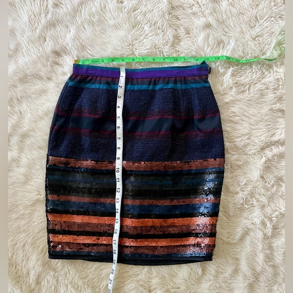 GIANFRANCO FERRE Sequined Mini Skirt Size Small - Picture 9 of 10